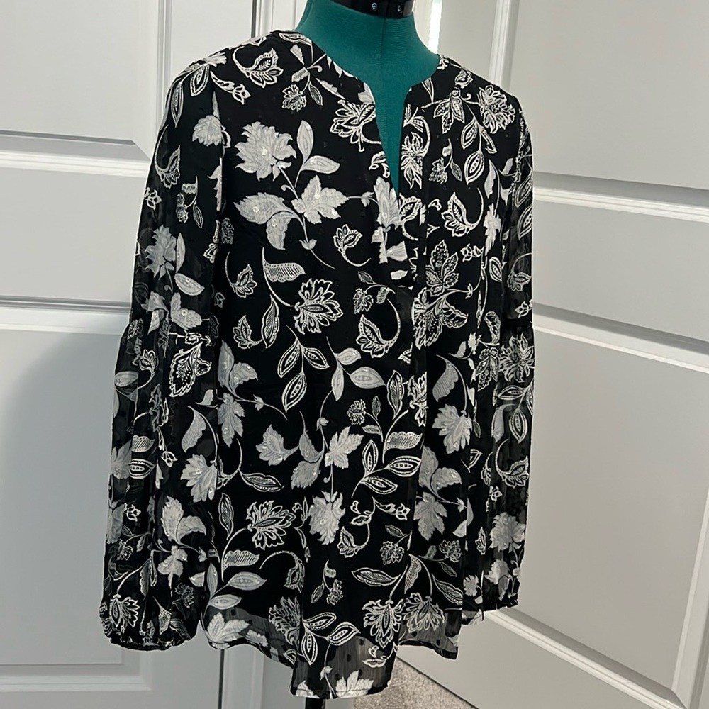 Beacon Apparel Dress Top M